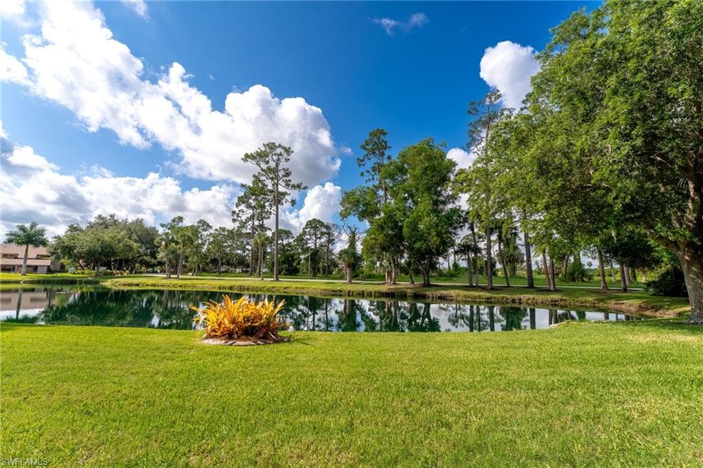 15250 Riverbend BLVD # 101, NORTH FORT MYERS FL 33917-15