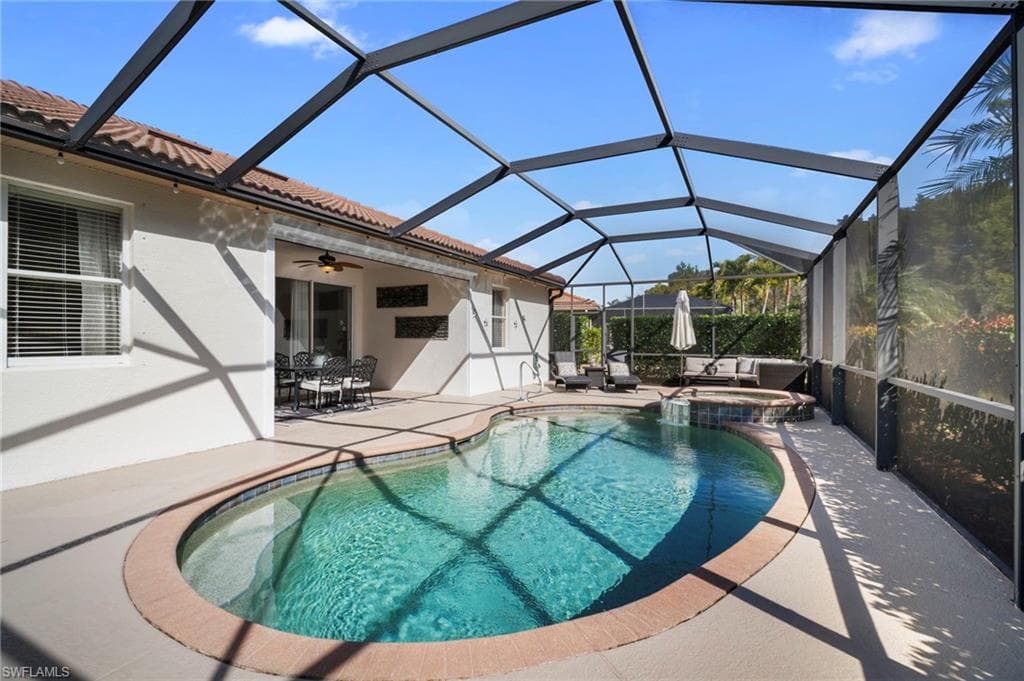 8088 Piedmont DR, NAPLES FL 34104-36