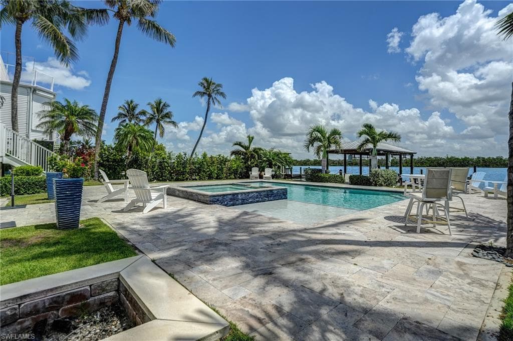 4031 Bayside RD, FORT MYERS BEACH FL 33931-35