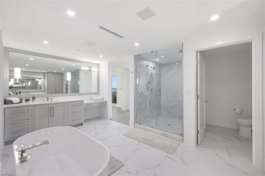 13935 Old Coast RD # 1703, NAPLES FL 34110-15