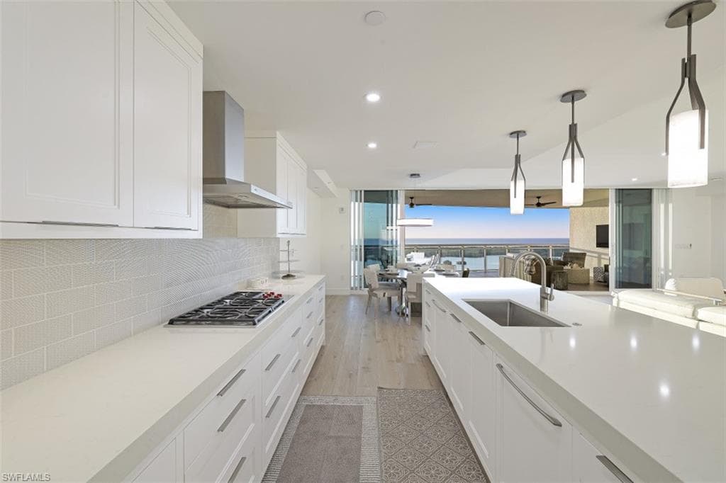 13935 Old Coast RD # 1703, NAPLES FL 34110-6