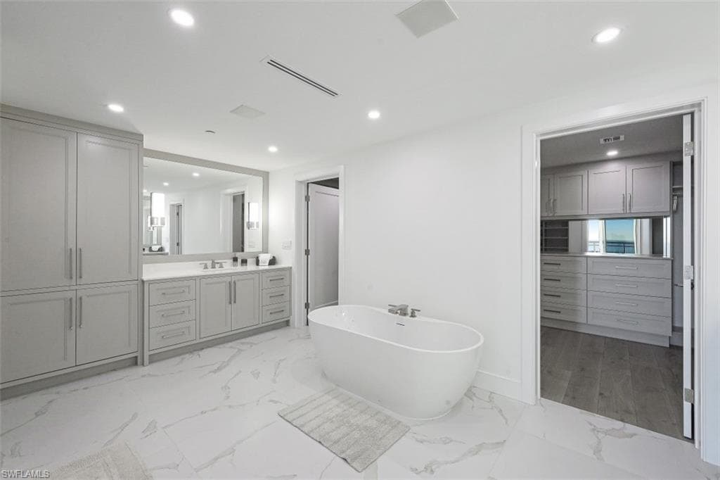 13935 Old Coast RD # 1703, NAPLES FL 34110-14