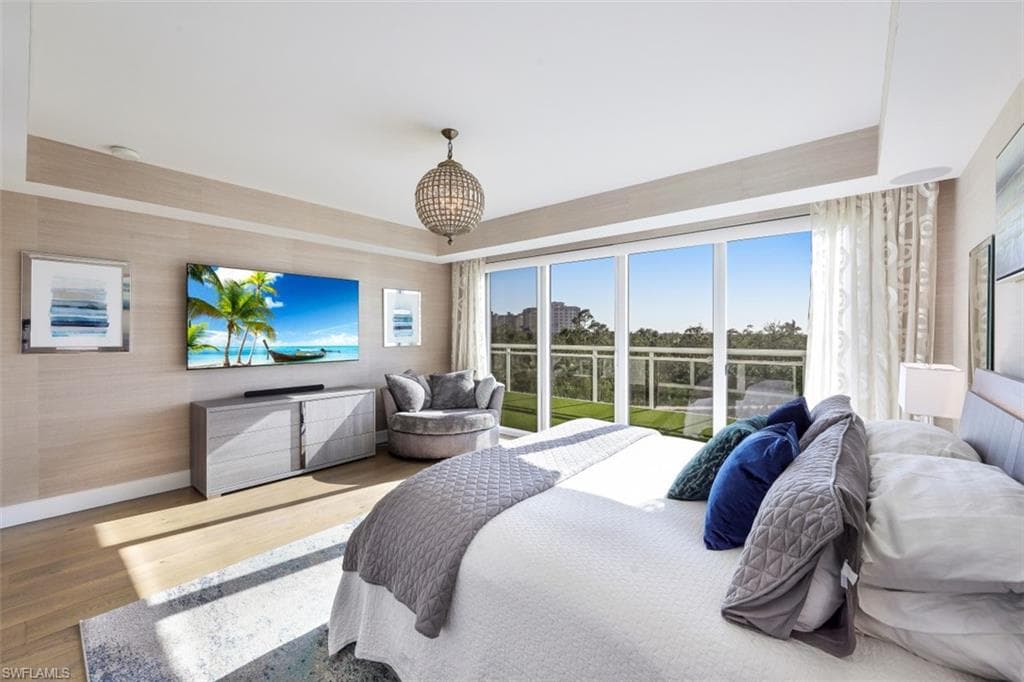 13915 Old Coast RD # 305, NAPLES FL 34110-13