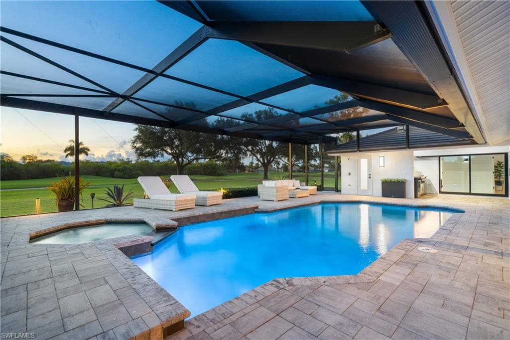 19559 Vintage Trace CIR, ESTERO FL 33967-27