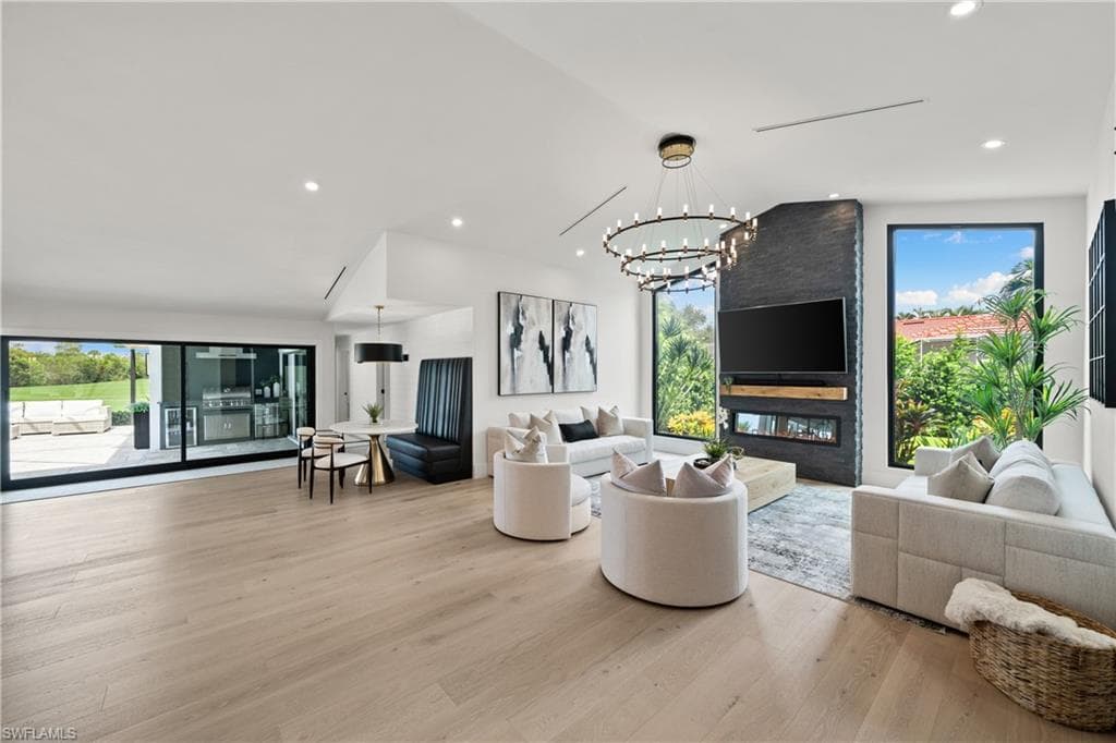 19559 Vintage Trace CIR, ESTERO FL 33967-17