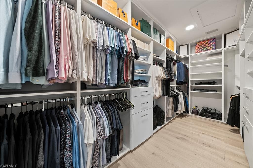 19559 Vintage Trace CIR, ESTERO FL 33967-34