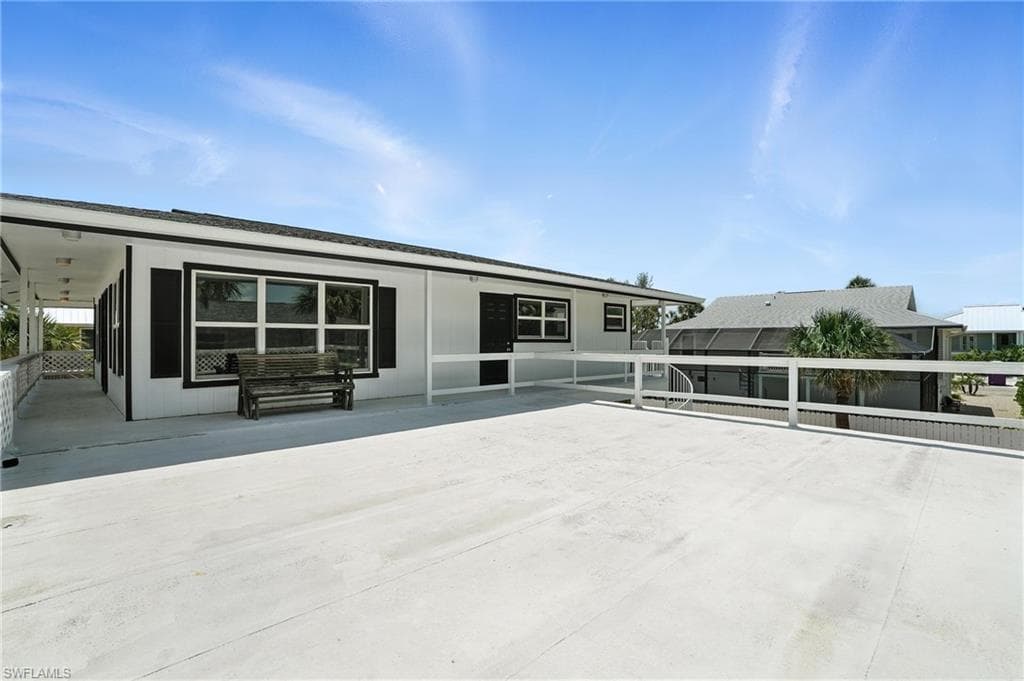 131 Bay Mar DR, FORT MYERS BEACH FL 33931-42