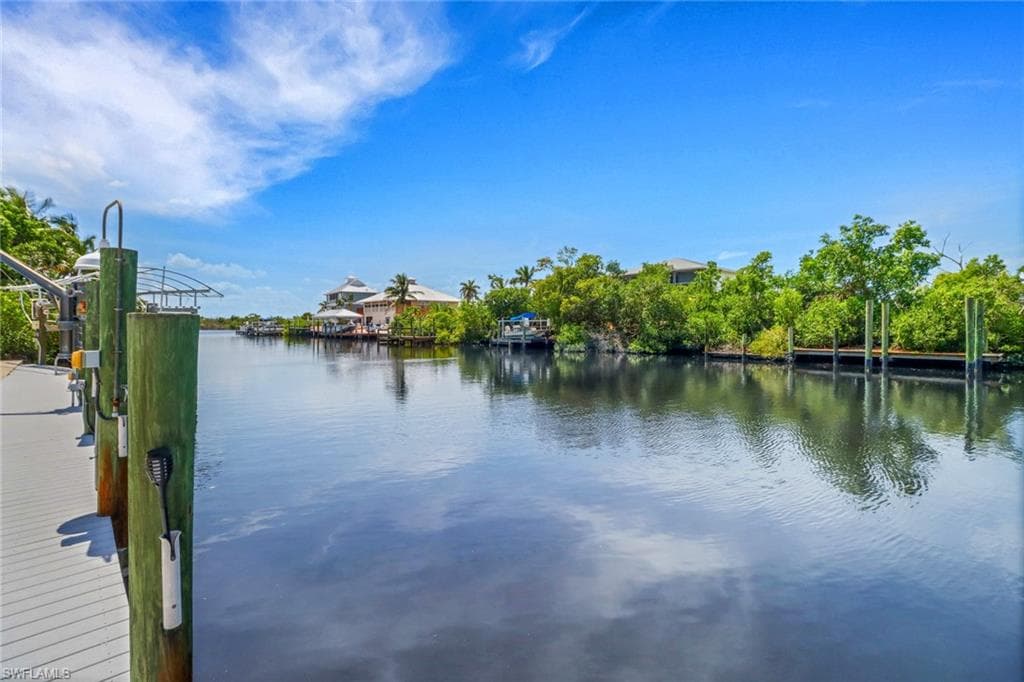 5251-5253 Serenity CV, BOKEELIA FL 33922-21
