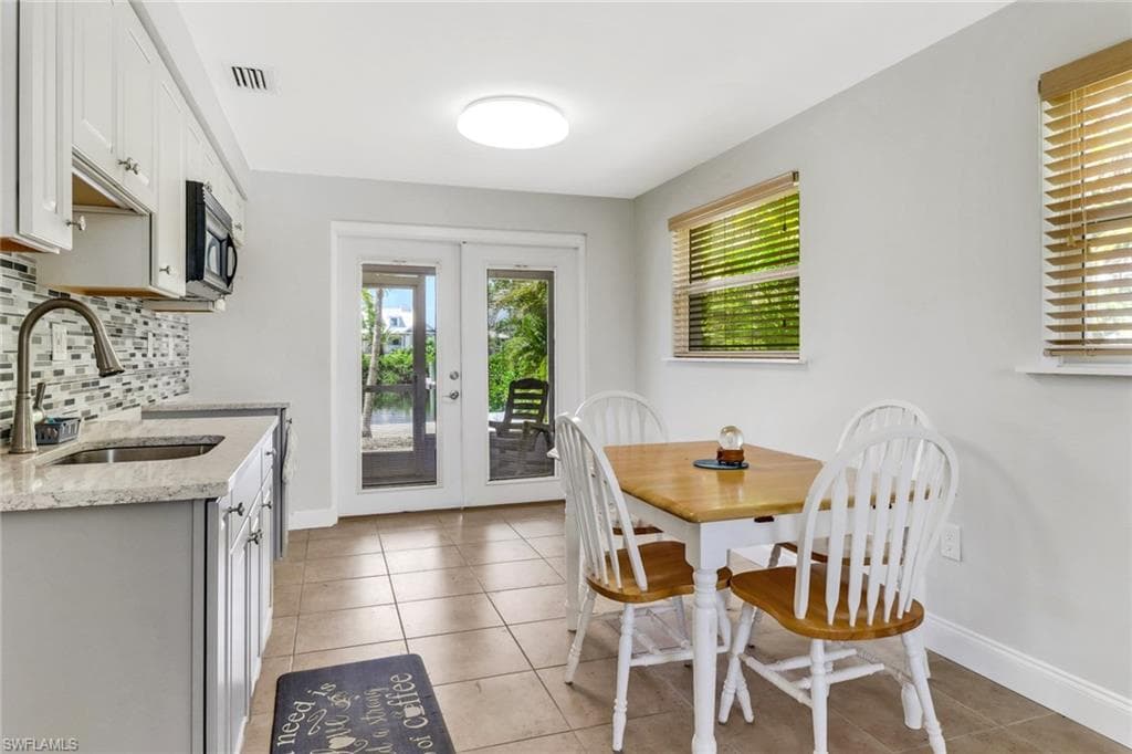 5251-5253 Serenity CV, BOKEELIA FL 33922-13