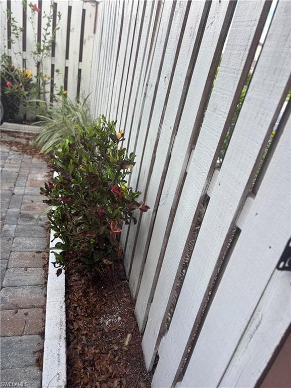 5245 Cedarbend DR # 4, FORT MYERS FL 33919-39