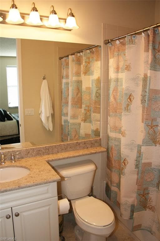 3296 Pacific DR, NAPLES FL 34119-16