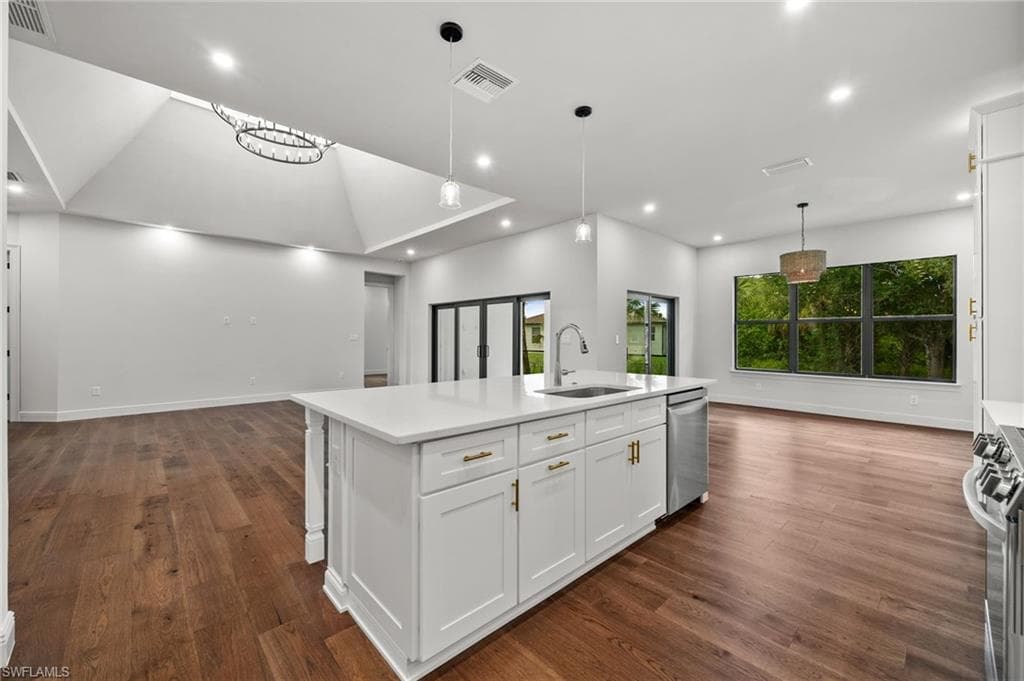 3708 Stagg CT, FORT MYERS FL 33905-12