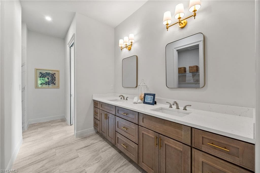 3708 Stagg CT, FORT MYERS FL 33905-21