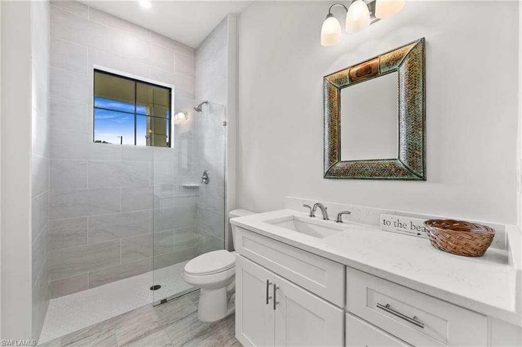 3708 Stagg CT, FORT MYERS FL 33905-27