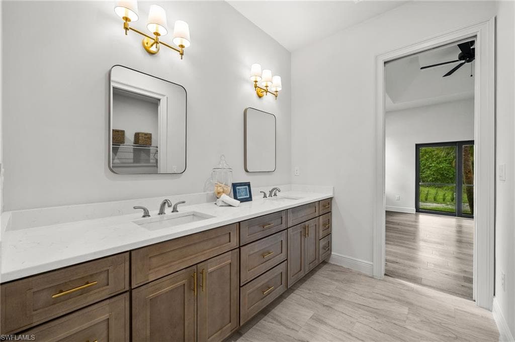 3708 Stagg CT, FORT MYERS FL 33905-23