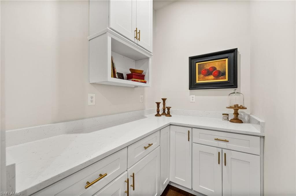 3708 Stagg CT, FORT MYERS FL 33905-13