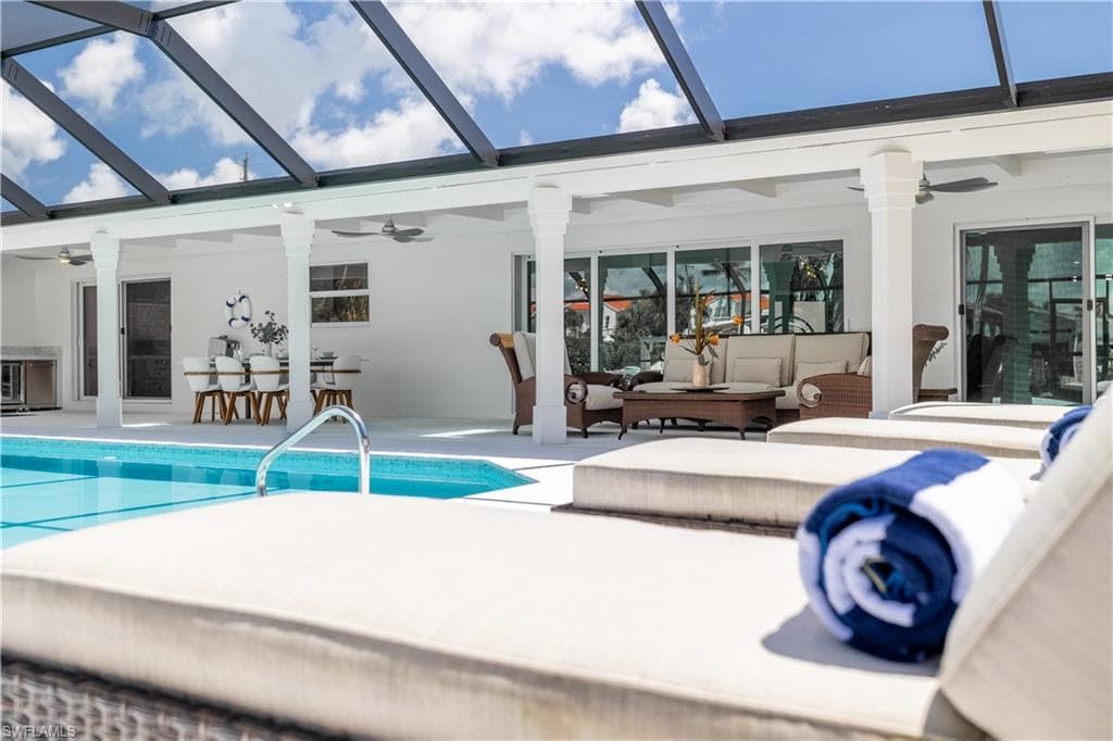 1575 Osprey AVE, NAPLES FL 34102-5