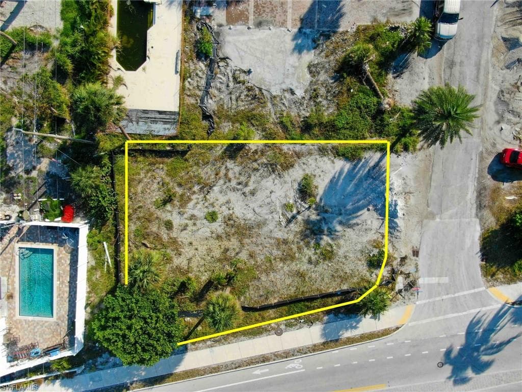 3891 Estero BLVD, FORT MYERS BEACH FL 33931-8