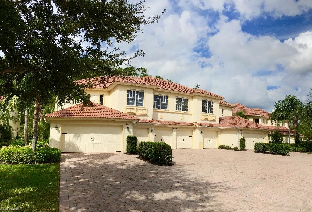 26425 LUCKY STONE RD # 201, BONITA SPRINGS FL 34135-2