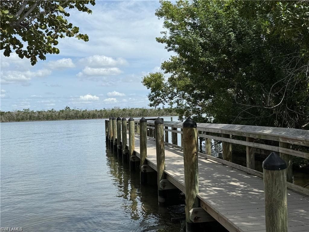 96 Hercules DR, FORT MYERS BEACH FL 33931-3