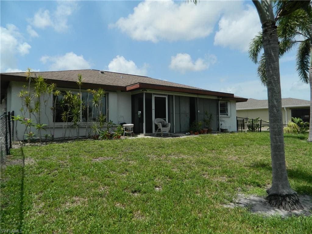 6408 Cocos DR, FORT MYERS FL 33908-7
