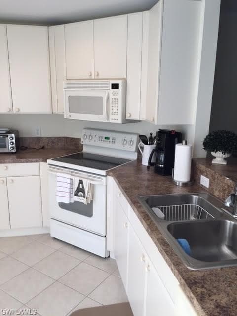 3025 Driftwood WAY # 3203, NAPLES FL 34109-2