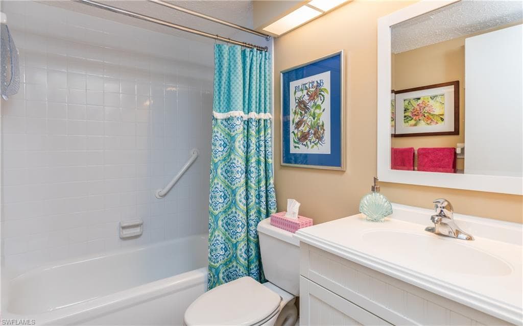4549 SE 5th PL # 211, CAPE CORAL FL 33904-15