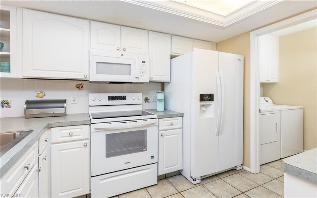 4549 SE 5th PL # 211, CAPE CORAL FL 33904-8