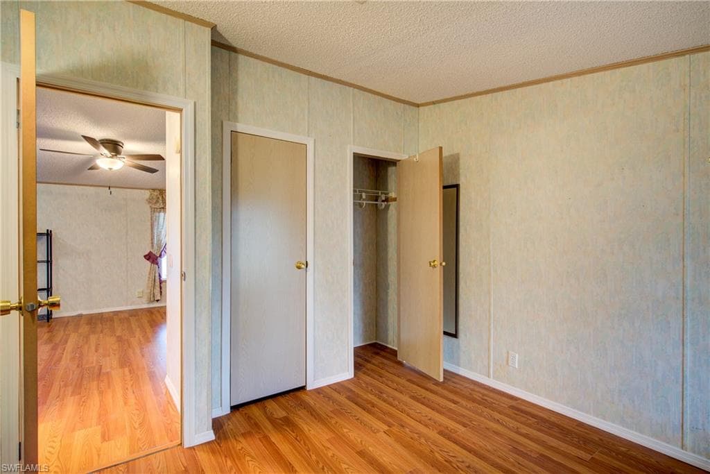 205 Carriage LN, NORTH FORT MYERS FL 33917-20