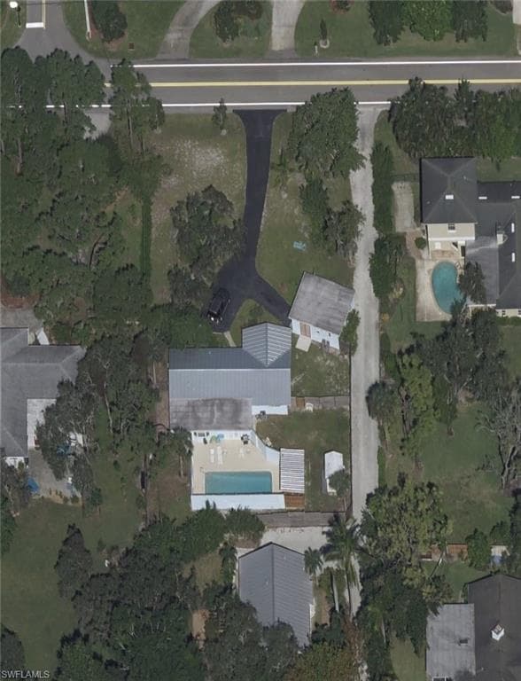 1260 26th AVE N, NAPLES FL 34103-3