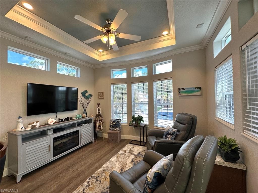 10819 Short Tailed Hawk CIR, ESTERO FL 33928-2