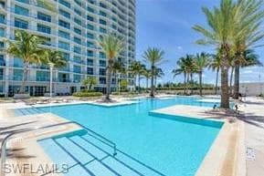 3000 Oasis Grand BLVD # 2205, FORT MYERS FL 33916-38