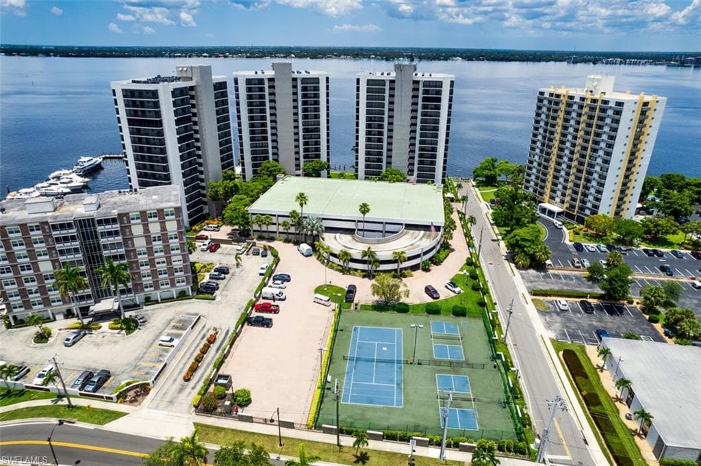 1900 Virginia AVE # 102, FORT MYERS FL 33901-1