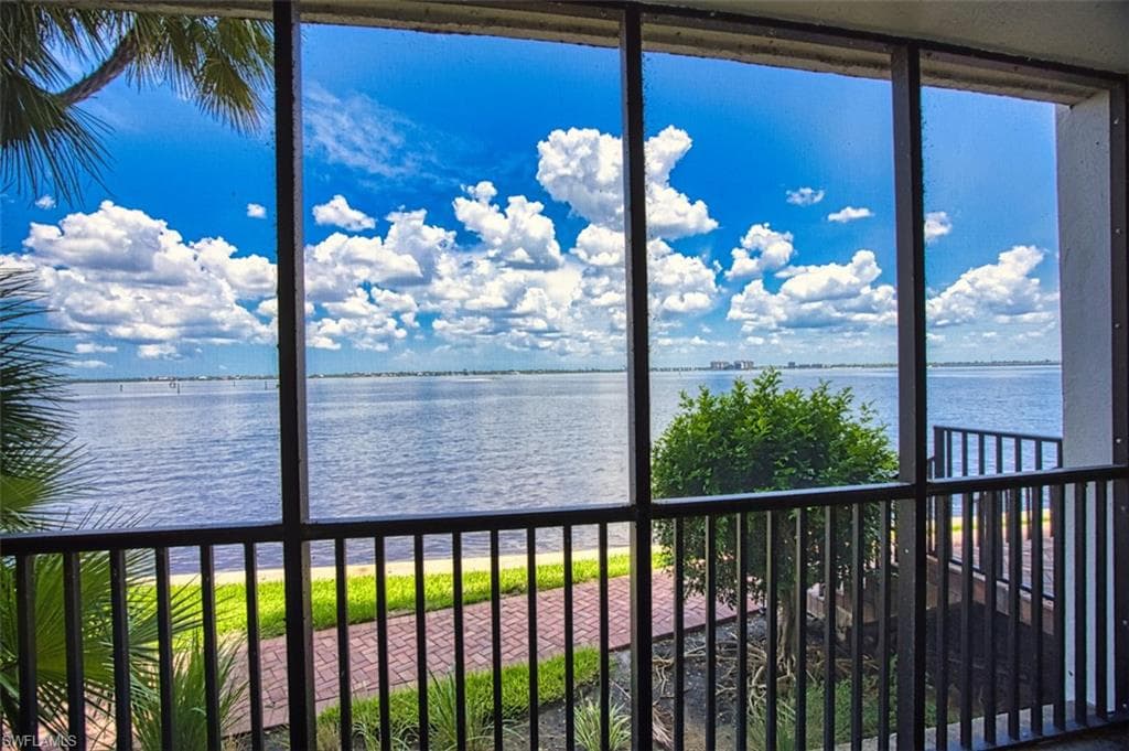 1900 Virginia AVE # 102, FORT MYERS FL 33901-18