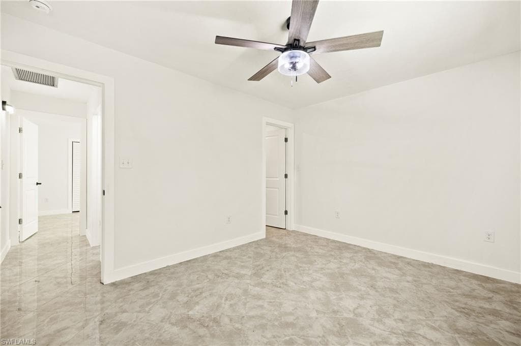 1672 Atlanta Plaza DR, SANIBEL FL 33957-11