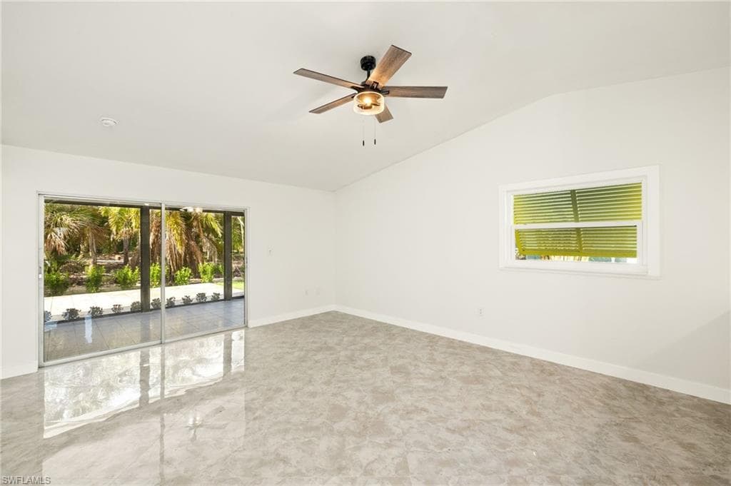 1672 Atlanta Plaza DR, SANIBEL FL 33957-8