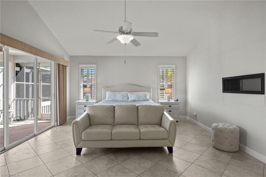 1564 Middle Gulf DR, SANIBEL FL 33957-12