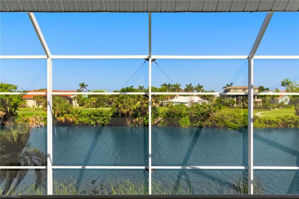1564 Middle Gulf DR, SANIBEL FL 33957-25