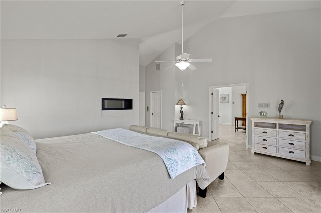 1564 Middle Gulf DR, SANIBEL FL 33957-14