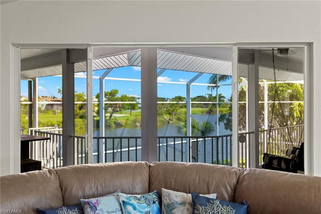 1564 Middle Gulf DR, SANIBEL FL 33957-24