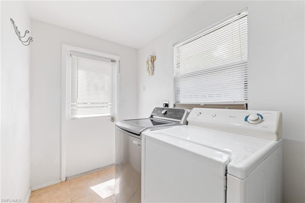 170 5th ST, NAPLES FL 34113-14