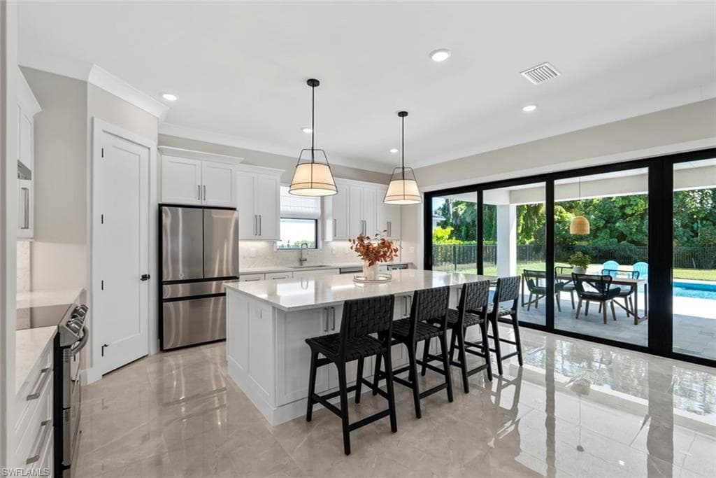 240 Allamanda WAY, NAPLES FL 34114-12