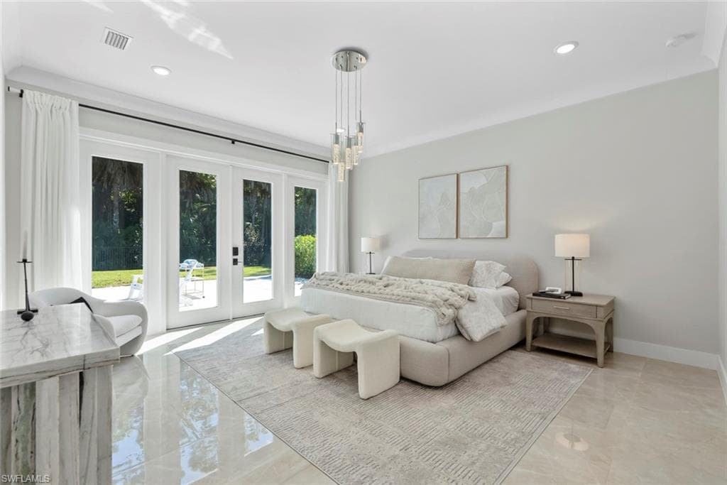 240 Allamanda WAY, NAPLES FL 34114-25