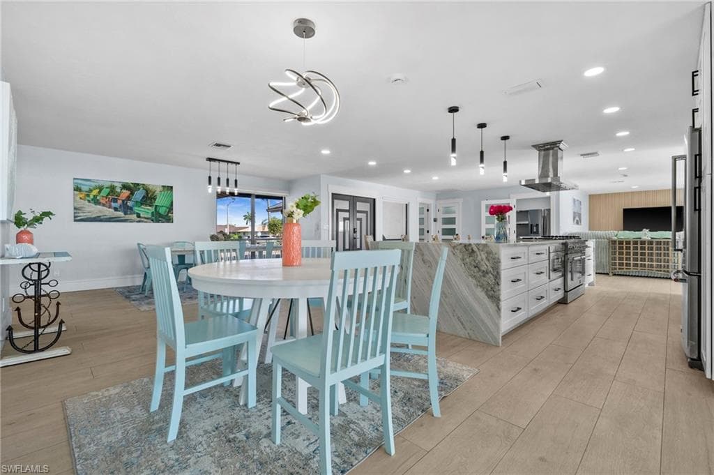 3403 SE 22nd PL, CAPE CORAL FL 33904-16