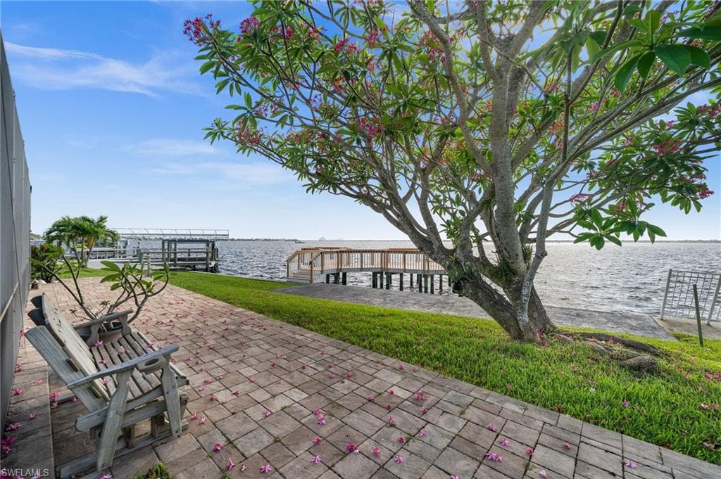 3403 SE 22nd PL, CAPE CORAL FL 33904-42