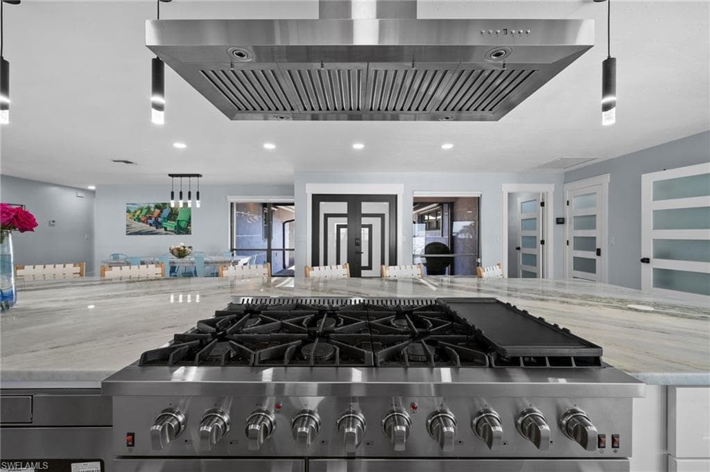 3403 SE 22nd PL, CAPE CORAL FL 33904-19