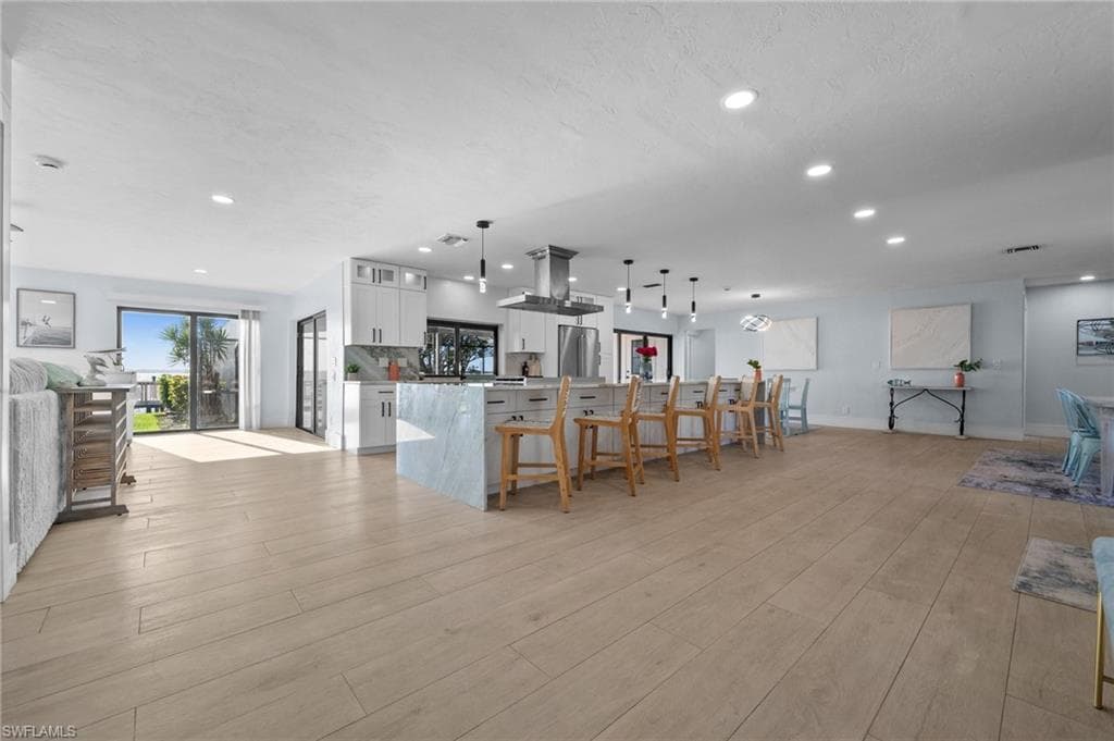 3403 SE 22nd PL, CAPE CORAL FL 33904-9