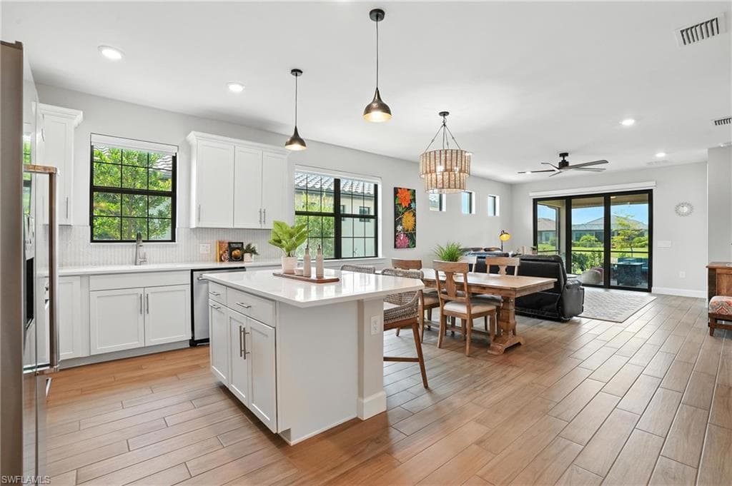 11945 Sacra PL, FORT MYERS FL 33913-14