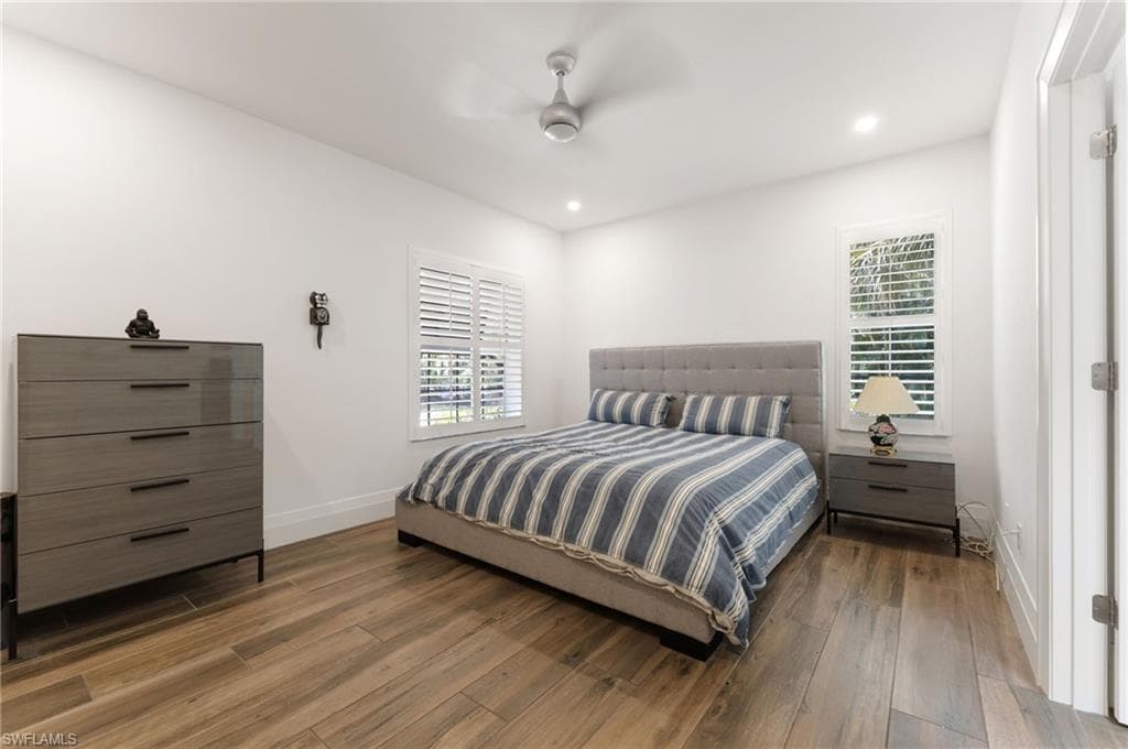 2274 Hawksridge DR, NAPLES FL 34105-45