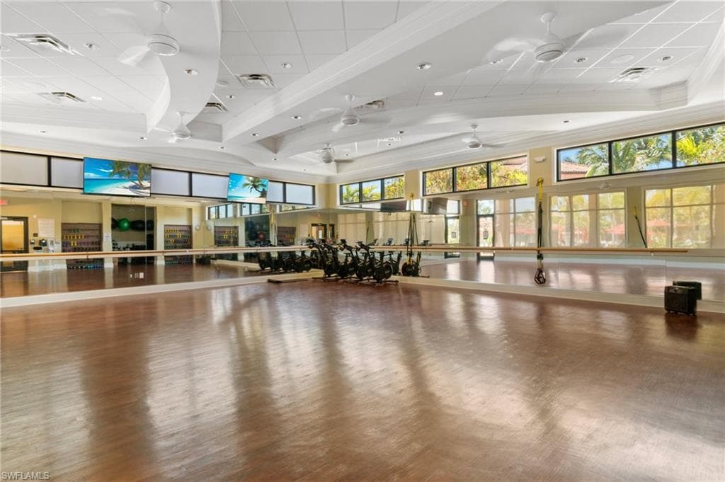 28540 Carlow CT # 302, BONITA SPRINGS FL 34135-29